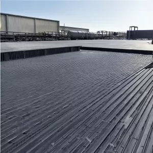 Applications of Serrated Steel Grating in Outdoor Platforms