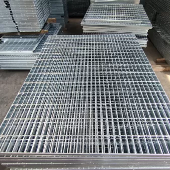 How to Choose the Right Steel Grating: A Complete Guide