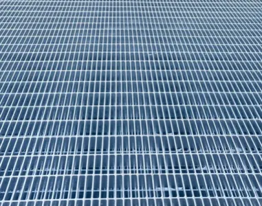 Galvanized Pressure-Locked Grating vs. Painted Pressure-Locked Grating: Which One Should You Choose?